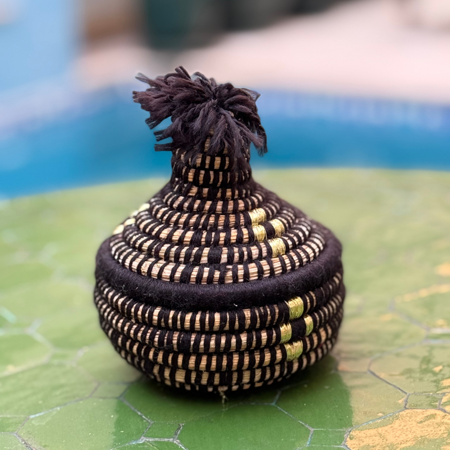 boîte range osier noir