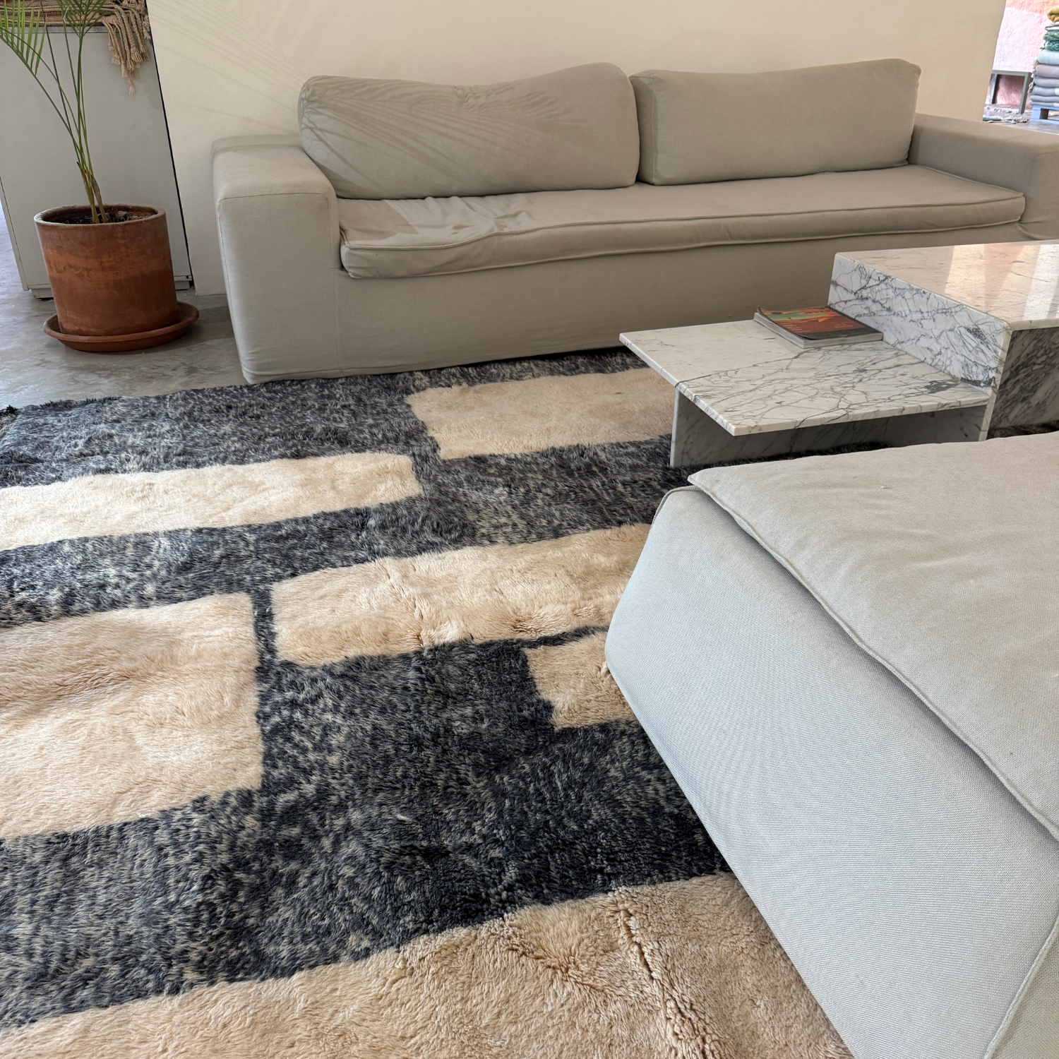 Tapis laine rose et gris